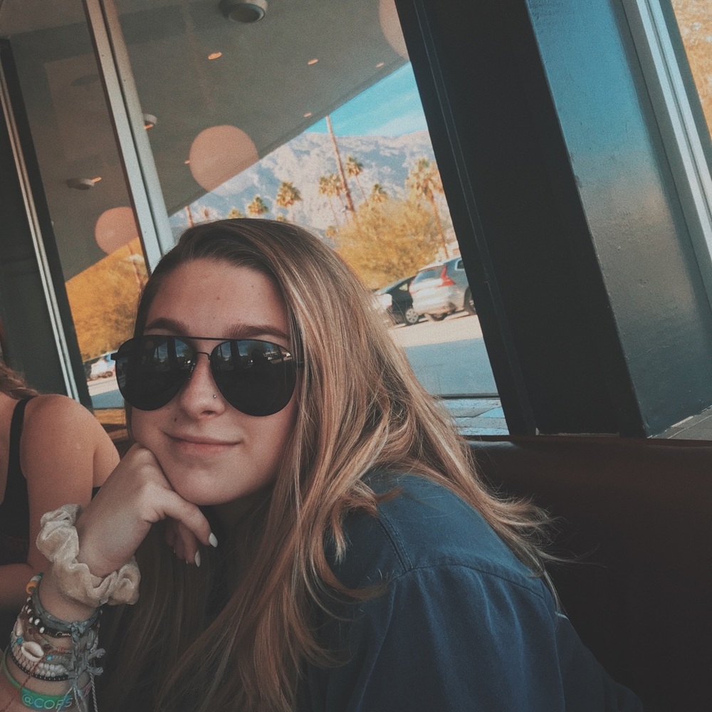 Meet your Posher, Hailey